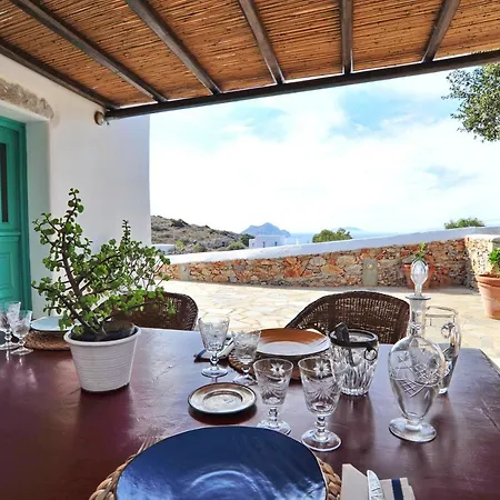 Apartment Alonistria *