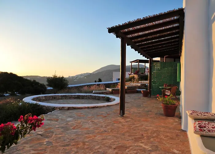 Alonistria Ormos Aigialis